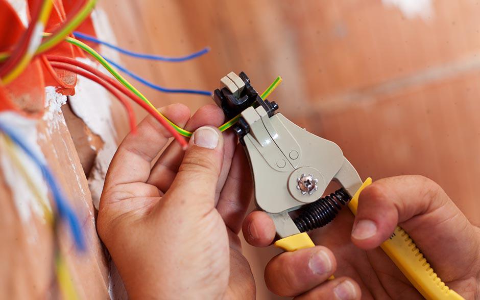 tarif électricien Thourotte